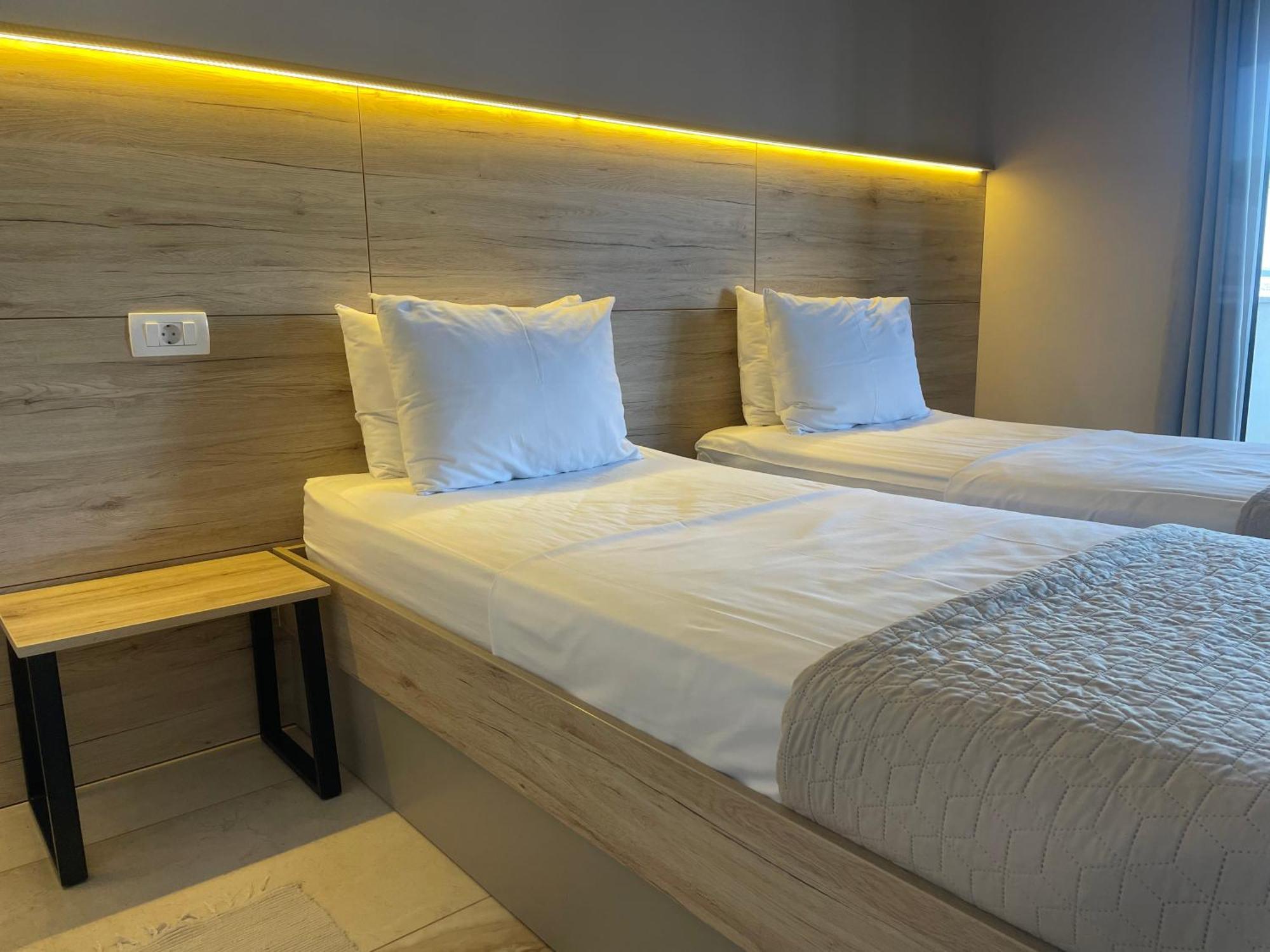 Rooms And Apartments Lisjak Koper Dış mekan fotoğraf
